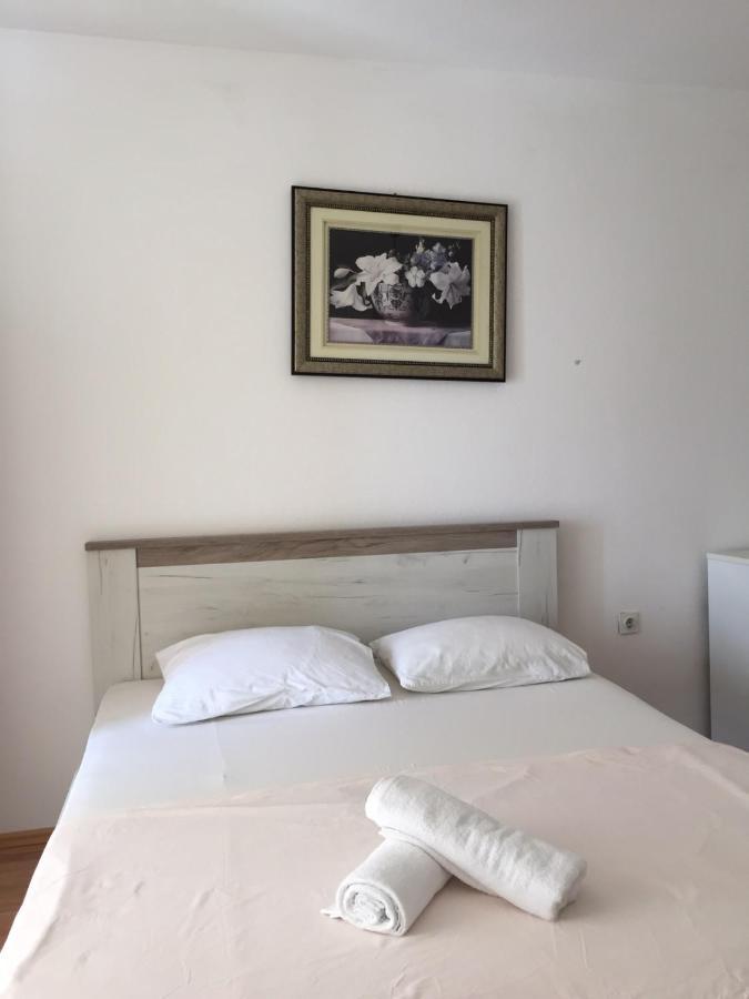 Em Apartments Ulcinj Exteriér fotografie