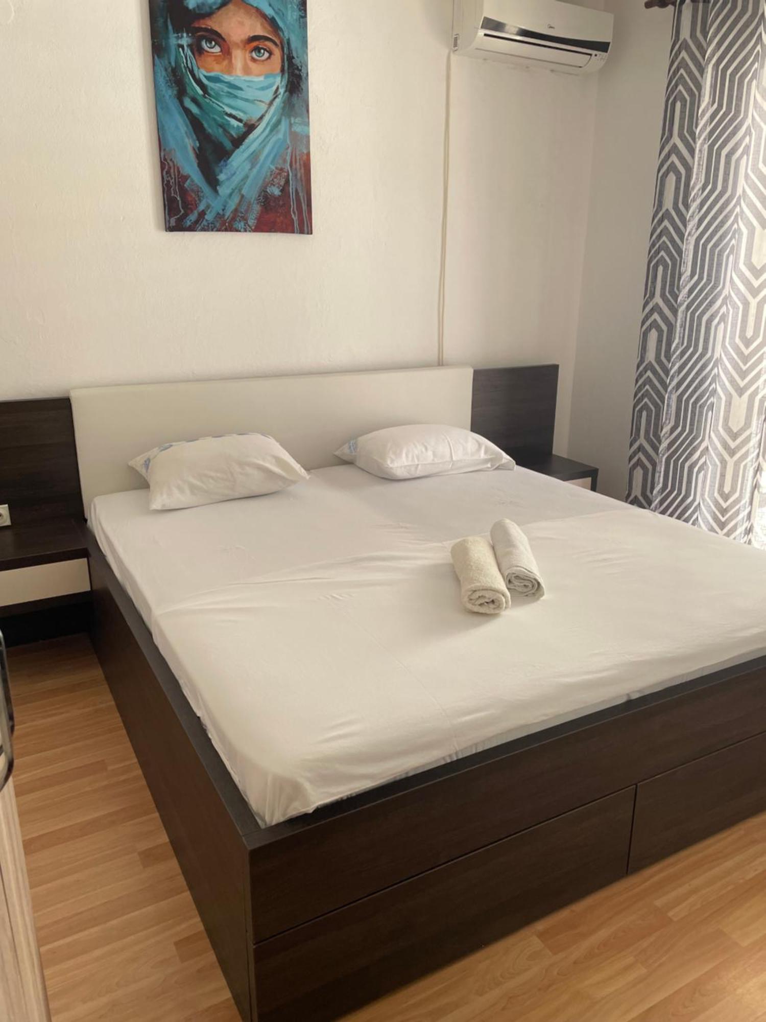 Em Apartments Ulcinj Exteriér fotografie